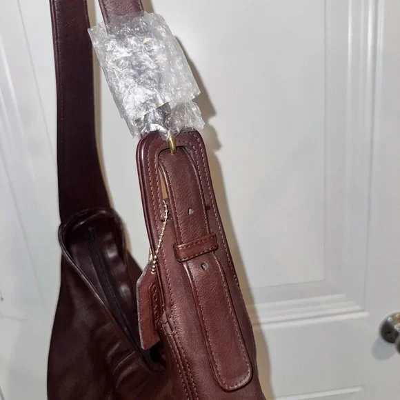 Coach Flatiron Hobo Bag Mahogany - Picture 7 of 11